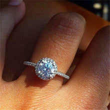 Load image into Gallery viewer, Ailend zircon crystal ring