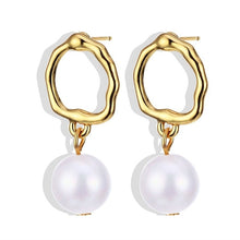 Load image into Gallery viewer, Woman Earrings