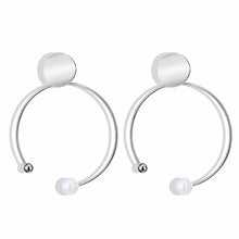Load image into Gallery viewer, Woman Earrings
