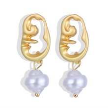 Load image into Gallery viewer, Woman Earrings