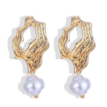 Load image into Gallery viewer, Woman Earrings
