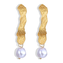 Load image into Gallery viewer, Woman Earrings