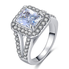 Load image into Gallery viewer, Large square zircon ring