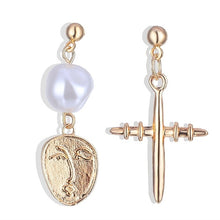 Load image into Gallery viewer, Ailend earring