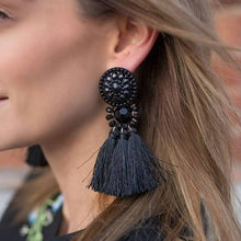 Load image into Gallery viewer, Ailend earring
